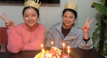 幸福聚會，樂融融--凡路公司舉辦員工生日會